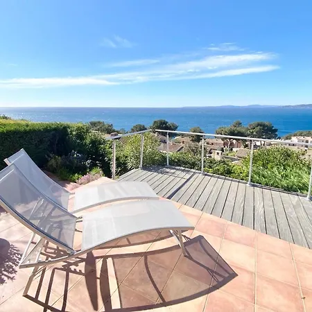 Hotel Paradis Vue Saint-raphael 4*